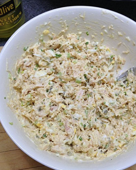 Old Fashioned Chicken Salad Recipe Family Cooking Recipes   Screenshot 2023 11 25 At 23.24.44 