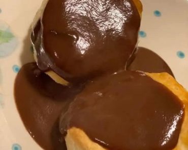Chocolate Gravy and Biscuits Recipe